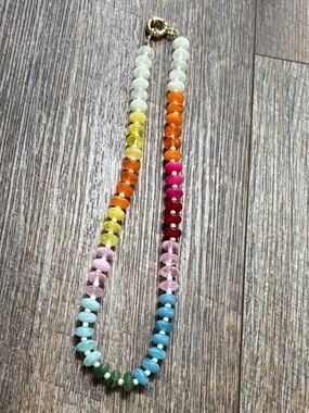 ❤️🔥Boutique - Multicolor Rainbow Disc Bead Statement Necklace - OS